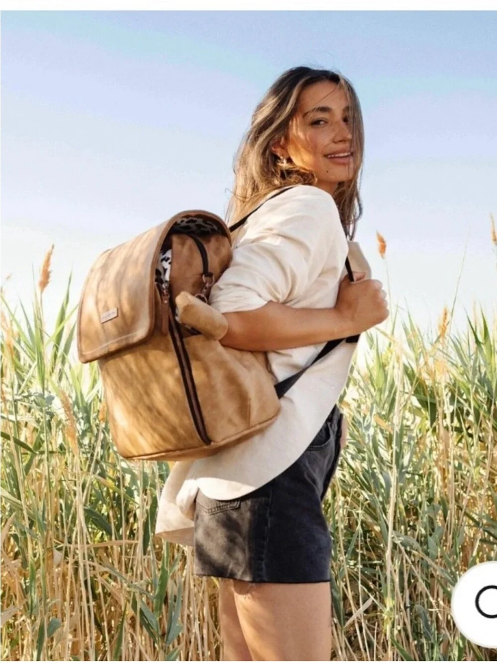 Petunia Pickle Bottom Boxy Backpack/Diaper Bag in Brioche-Retails 199